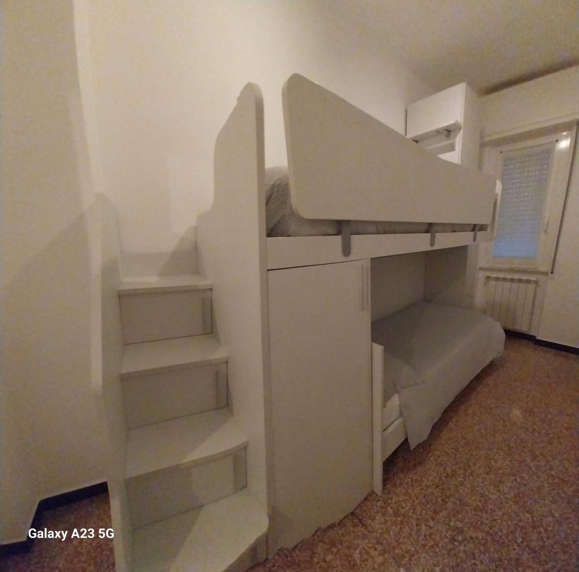 菲纳莱利古雷A Casa Di Anna公寓 外观 照片